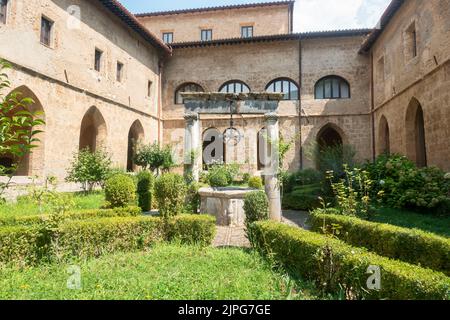 Subiaco, Latium - août 2022 - Monastère de Santa Scolastica, un des 12 fondé par Saint Benoît Banque D'Images