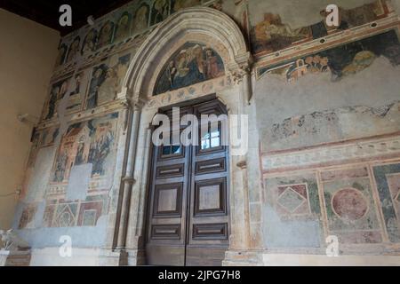 Subiaco, Latium - août 2022 - Monastère de Santa Scolastica, un des 12 fondé par Saint Benoît Banque D'Images