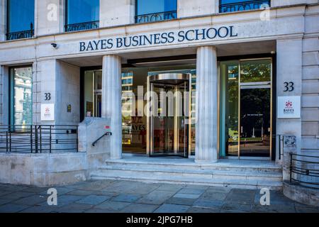 Bayes Business School London, anciennement Cass Business School, rebaptisée 2021. La Bayes Business School fait partie de la City University of London. 33, place de Finsbury Banque D'Images