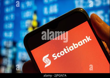 Sur cette photo, le logo de la Banque Scotia multinationale canadienne est affiché sur un écran de téléphone intelligent. Banque D'Images