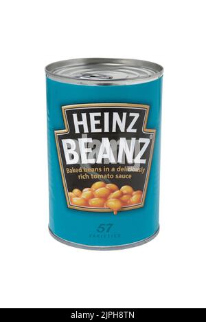 Une boîte de 415g de Beanz Heinz cuits au four. H.J. Heinz Company vend ses produits alimentaires dans plus de 200 pays à travers le monde. Banque D'Images