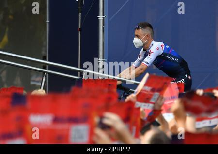 Utrecht, pays-Bas. 18th août 2022. Belgian Dries Devenyns of Quick-Step Alpha Vinyl photographié lors de la présentation de l'équipe avant l'édition 2022 de la 'Vuelta a Espana', Tour d'Espagne course cycliste à Utrecht, pays-Bas, jeudi 18 août 2022. Demain, la Vuelta commencera à Utrecht. BELGA PHOTO LUC CLAESSEN crédit: Belga News Agency/Alay Live News Banque D'Images