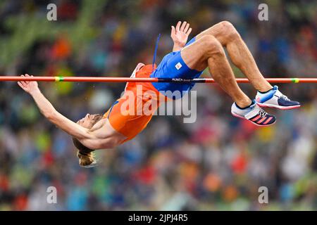 MUNCHEN, ALLEMAGNE - AOÛT 18 : Douwe Amels des pays-Bas en compétition de saut en hauteur pour hommes aux championnats d'Europe Munich 2022 à l'Olympiastadion sur 18 août 2022 à Munchen, Allemagne (photo par Andy Astfalck/BSR Agency) Banque D'Images