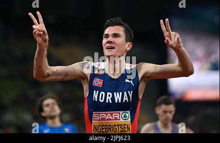 Munich, Allemagne. 18th août 2022. Championnats d'Europe, Championnat d'Europe, Athlétisme, 1500m, hommes, Finale au stade olympique. Jakob Ingebrigtsen, de Norvège, est en faveur de la médaille d'or. Credit: Angelika Warmuth/dpa/Alamy Live News Banque D'Images