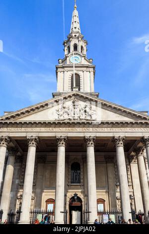 St Martin-in-the-Fields, une église anglicane anglaise située à l'angle nord-est de Trafalgar Square, Londres, Royaume-Uni. Banque D'Images