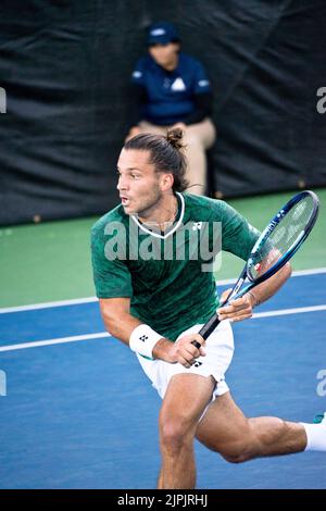 West Vancouver, Canada. 16th août 2022. West Vancouver, Colombie-Britannique, Canada, 16 août 2022 Alexis Galarneau (Canada) court lors du premier match de tennis Odlum Brown VanOpen sur 16 août 2022 au Hollyburn Country Club à West Vancouver, C.-B., Canada. (Amy elle/SPP) crédit: SPP Sport presse photo. /Alamy Live News Banque D'Images