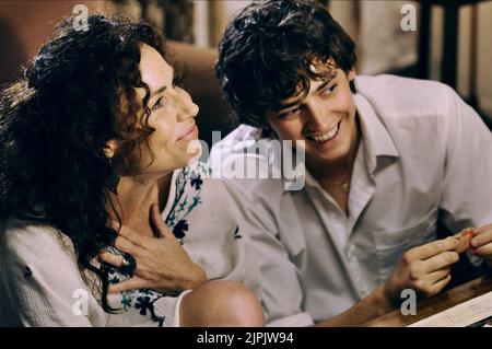 MINNIE DRIVER, ANEURIN BARNARD, Hunky Dory, 2011 Banque D'Images