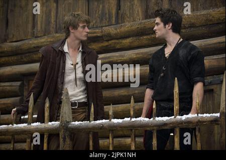 MAX IRONS, SHILOH FERNANDEZ, Red Riding Hood, 2011 Banque D'Images