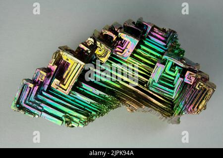 Métal de bismuth cristallin Banque D'Images