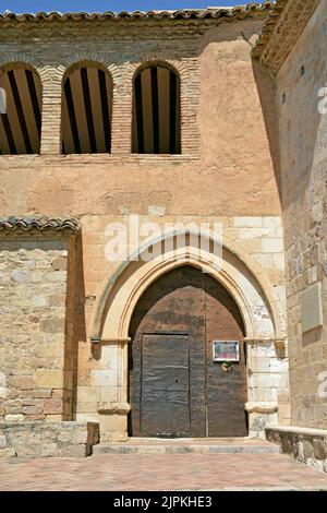 Collégiale de Santa Maria la Mayor à Alquézar située dans la province de Huesca, Aragón, Espagne Banque D'Images