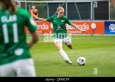 Hjorring, Danemark. 18th août 2022. Sara Holmgaard (23) de Fortuna Hjorring vu dans le match de qualification de l'UEFA Women's Champions League entre Fortuna Hjorring et Eintracht Frankfurt à Hjorring Stadion à Hjorring. (Crédit photo : Gonzales photo/Alamy Live News Banque D'Images