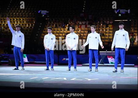 Munich, Allemagne. 19th août 2022. Team Italie lors des championnats européens de gymnastique artistique masculine - qualification junior masculine incluant les finales d'équipe et tout autour, la gymnastique à Munich, Allemagne, 19 août 2022 crédit : Agence photo indépendante/Alamy Live News Banque D'Images