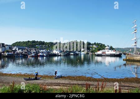 Ferry pour voitures Loch Frisa approchant du terminal à Oban, Argyll et Bute, en Écosse Banque D'Images