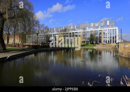 The Hull College, Wilberforce Drive, Kingston-upon-Hull, East Riding of Yorkshire, Humberside, Angleterre, Royaume-Uni Banque D'Images