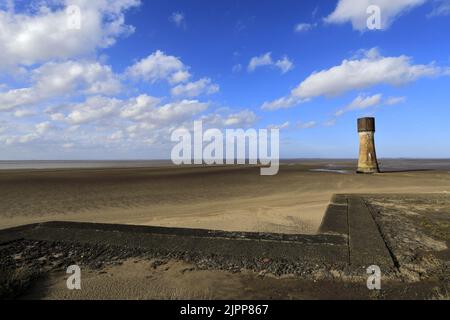 Le phare Low Light sur la tête de l'éperon, East Riding of Yorkshire, Humberside, Angleterre, Royaume-Uni Banque D'Images