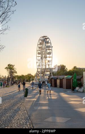 grande roue sans peuple en Albanie Banque D'Images