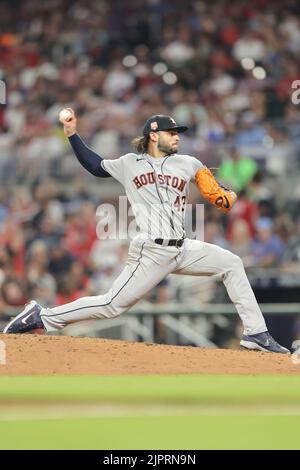 Atlanta, Géorgie. USA; Houston Astros commençant le pichet lance McCullers Jr. (43), dans sa deuxième apparition depuis son retour et blessure, livre un pitc Banque D'Images