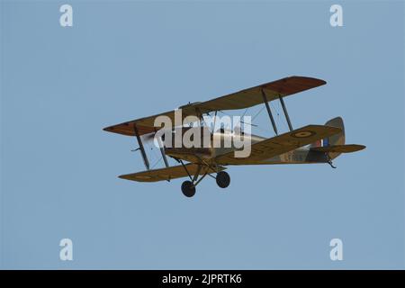 A de Havilland DH.82B Queen Bee en vol Banque D'Images