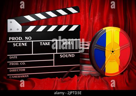 Cinématographie roumaine, industrie cinématographique, cinéma en Roumanie, concept. Clapperboard avec et bobines de film sur le tissu rouge, rendu 3D Banque D'Images