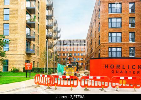 Un nouveau développement à Slough, Berkshire sur le site de l'usine Horlicks. Rebaptisé le quartier des Horlicks, dans le but de créer de nouvelles communautés. Banque D'Images