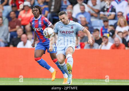 Londres, Royaume-Uni. 20th août 2022 ; Selhurst Park, Crystal Palace, Londres, Angleterre ; Premier League football, Crystal Palace versus Aston Villa: John McGinn of Aston Villa crédit: Action plus Sports Images/Alay Live News Banque D'Images