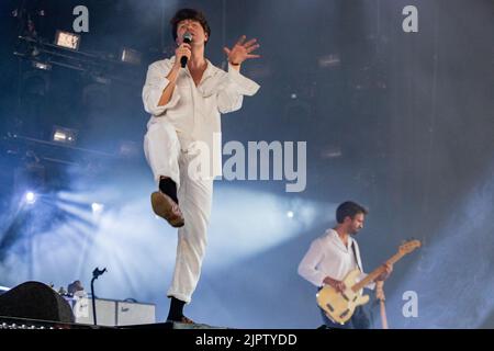 2022-08-20 17:07:39 BIDDINGHUIZEN - le groupe britannique The Kooks avec le chanteur Luke Pritchard va exécuter pendant le deuxième jour du festival de musique de trois jours Un vol de camping à Lowlands Paradise. ANP PAUL BERGEN pays-bas - belgique Banque D'Images