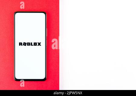 Bangal Ouest, Inde - 20 avril 2022 : image de stock d'écran de téléphone de Roblox. Banque D'Images