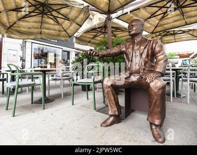 Statue d'Eduard Slavoljub Penkala un célèbre ingénieur et inventeur croate est considéré comme faisant partie du projet Sit&Meet à Zagreb, en Croatie, sur 20 août 2022. Photo: Neva Zganec/PIXSELL Banque D'Images