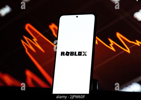 Bangal Ouest, Inde - 20 avril 2022 : image de stock d'écran de téléphone de Roblox. Banque D'Images