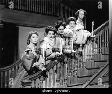 GREER GARSON comme Elizabeth ANN RUTHERFORD comme Lydia MAUREEN O'Sullivan comme Jane HEATHER ANGEL comme Kitty et MARSHA CHASSENT comme Mary Bennett dans LA FIERTÉ ET LES PRÉJUGÉS 1940 réalisateur ROBERT Z. LEONARD roman Jane Austen scénario Aldous Huxley et Jane Murfin robes par Gilbert Adrian producteur Hunt Stromberg Metro Goldwyn Mayer Banque D'Images