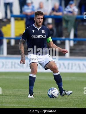 Greenock, Écosse, Royaume-Uni. 20th août 2022 ; Cappielow Park, Greenock, Écosse: Scottish League Championship football, Greenock Morton versus Dundee ; Ryan Sweeney of Dundee crédit: Action plus Sports Images/Alay Live News Banque D'Images