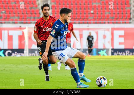 MALLORCA, ESPAGNE - AOÛT 20: Alex Moreno de Real Betis pendant dans le match entre RCD Mallorca et Real Betis de la Liga Santander sur 20 août 2022 à visiter le stade de Majorque son Moix à Majorque, Espagne. (Photo de Samuel Carreño/PxImages) Banque D'Images