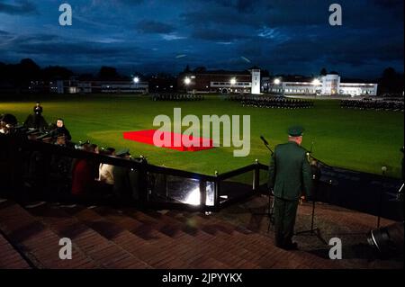 Bogota, Colombie. 20th août 2022. Le général Helder Fernan Giraldo, commandant des forces armées colombiennes, s'adresse aux troupes de l'armée colombienne lors de la cérémonie d'assermentation du ministre colombien de la Défense Ivan Velasquez et de la ligne de commandement militaire, à l'Escuela militar de Cadetes, le général José Maria Cordova, à Bogota, en Colombie, au 20 août 2022. Photo de: CHEPA Beltran/long Visual Press crédit: Long Visual Press/Alay Live News Banque D'Images