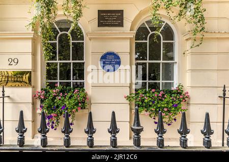 No 29 Fitzroy Square, où Virginia Woolf et George Bernard Shaw vivaient autrefois à Fitzroy Square, une place géorgienne à Fitzrovia, Londres W1 Banque D'Images