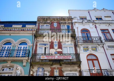 Extérieur du bureau du Parti socialiste à Porto, près du Majestic Cafe, sur la Rua de Santa Caterina Banque D'Images