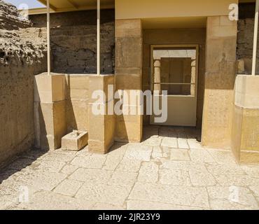 Égypte, Saqqara, tombeau de Horemheb, salle de statue. Banque D'Images