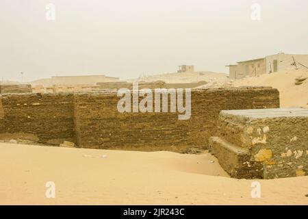 Égypte, Saqqara, tombe de Horemheb, chapelles, vue de l'arrière de la tombe. Banque D'Images