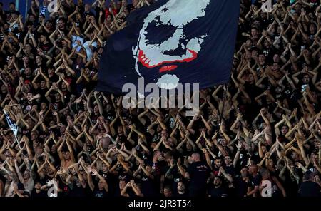 Bergame , Italia - 21/08/2022, Foto Spada/Lapresse 21 Agosto 2022 - Bergame , Italia - sport, calcio - Atalanta vs Milan - Campionato italiano di calcio Serie A TIM 2022/2023 - Stadio Gewiss . Nella foto: tifosi milan 21 août 2022 Bergame , Italie - sport, calcio - Atalanta vs Milan - Championnat italien de football série A 2022/2023 - Stade Gewiss . Sur la photo : fans de milan Banque D'Images