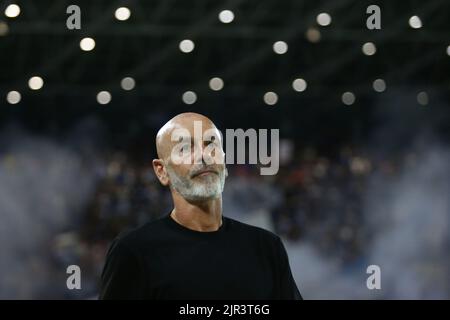 Bergame , Italia - 21/08/2022, Foto Spada/Lapresse 21 Agosto 2022 - Bergame , Italia - sport, calcio - Atalanta vs Milan - Campionato italiano di calcio Serie A TIM 2022/2023 - Stadio Gewiss . Nella foto: Stefano Pioli (A.C. Milan); 21 août 2022 Bergame , Italie - sport, calcio - Atalanta vs Milan - Championnat italien de football série A 2022/2023 - Stade Gewiss . Dans la photo: Stefano Pioli (A.C. Milan); Banque D'Images