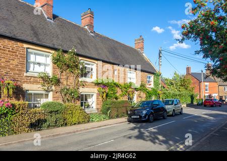 Maisons d'époque, High Street, Crick, Northamptonshire, Angleterre, Royaume-Uni Banque D'Images