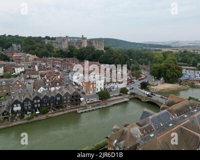Pont Arundel sur la rivière Arun West Sussex, Angleterre vue aérienne de drone Banque D'Images