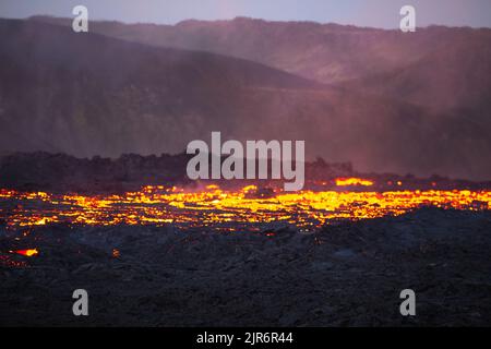 Éruption du volcan Meradalir, péninsule de Reykjanes, Islande, août 2022 Banque D'Images