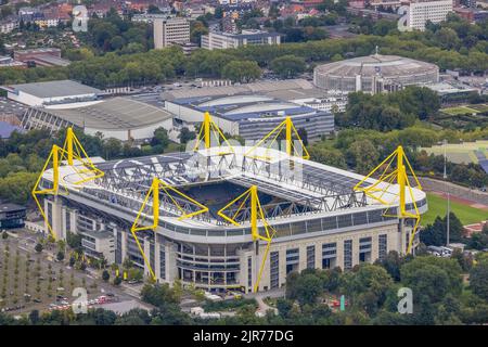 Vue aérienne, signal Iduna Park Bundesliga Stadium of BVB 09 dans le quartier de Barop à Dortmund, région de la Ruhr, Rhénanie-du-Nord-Westphalie, Allemagne, arène, BVB 09 B Banque D'Images