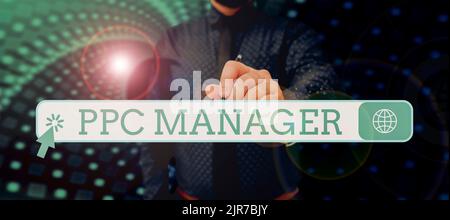 Légende de texte présentant PPC Manager, Word pour lequel les annonceurs paient des frais chaque fois qu'une de leurs annonces est cliquée homme d'affaires en costume tenant le bloc-notes symb Banque D'Images