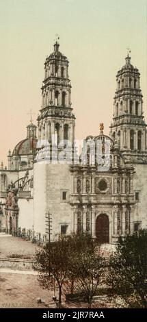 Cathédrale baroque du 18th siècle sur la Plaza de Armas, dans la ville de Chihuahua, au Mexique. Photo ca. 1899 par le photographe américain William Henry Jackson (1843-1942). Banque D'Images