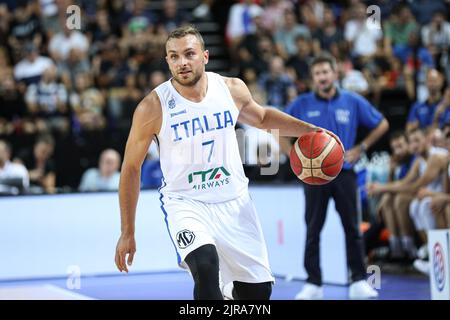 Stefano Tonut pendant le deuxième match France équipe de basket contre l'Italie à Montpellier comme préparation pour Eurobasket 2022 Banque D'Images