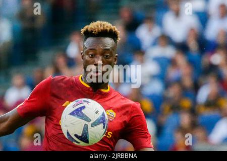 Tammy Abraham, l'avant-titre anglais des Roms, contrôle le ballon lors de la série Un match de football entre ROMA et Cremonese. Comme Roma a gagné 1-0 Banque D'Images