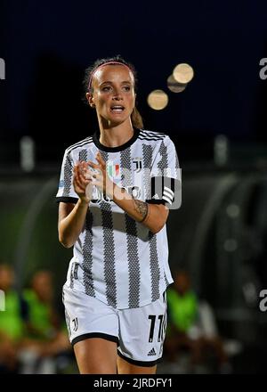 Barbara Bonansea de Juventus Women réagit lors du match final de la Ligue des champions des femmes de l'UEFA, groupe CP 6 entre le FC Juventus et le Gat Qiryat au Centre d'entraînement de Juventus sur 21 août 2022 à Vinovo, en Italie Banque D'Images