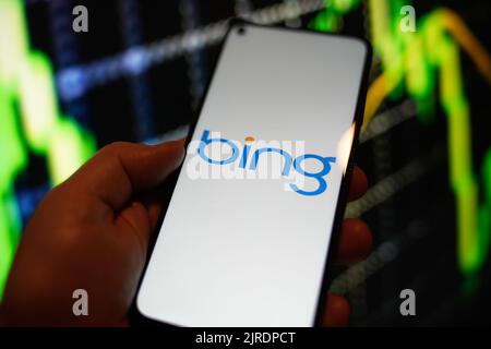 Le logo du moteur de recherche Bing est visible sur l'écran d'un téléphone Redmi dans cette illustration photo à Varsovie, en Pologne, le 23 août 2022. (Photo de Jaap Arriens/Sipa USA) crédit: SIPA USA/Alay Live News Banque D'Images