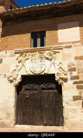 Porte principale de la Casa del marqués de la Valdavia Saldaña Palencia Castille et Leon Espagne Banque D'Images